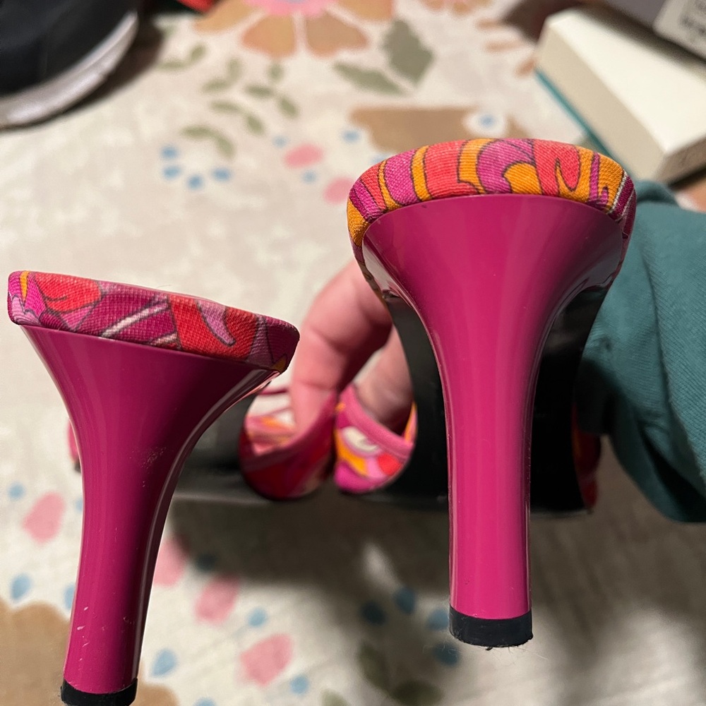 Vibrant Pink Women's Heels New West